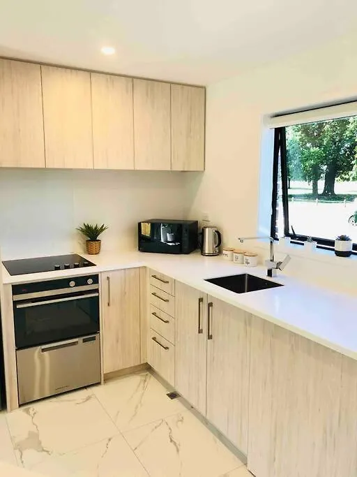 Apartment Central Location With Hagley Park View Christchurch New Zealand