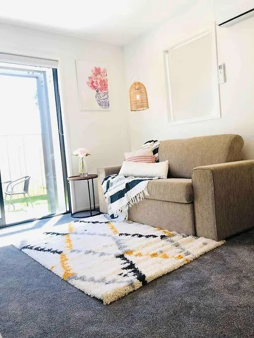 Central Location With Hagley Park View Christchurch