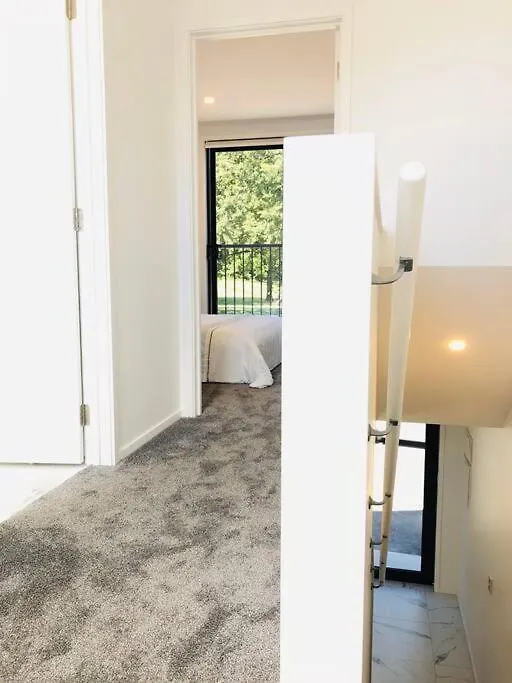 Apartment Central Location With Hagley Park View Christchurch